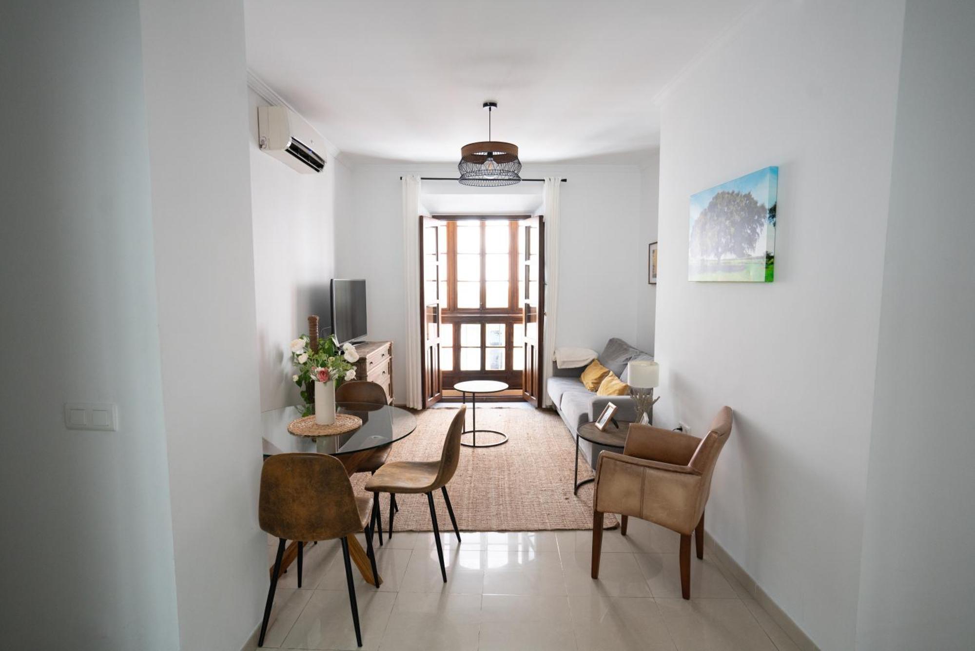 El Marques San Juan Apartment Malaga Exterior photo